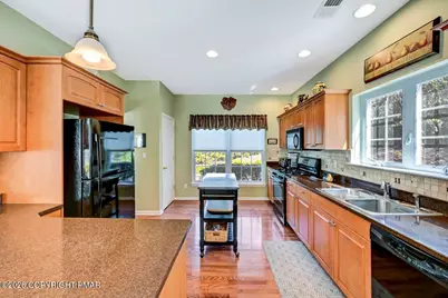  207 Hermit Thrush Road, Pocono Pines, PA 18350 - Photo 7