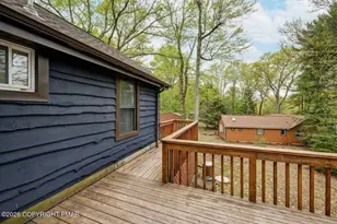 8 Button Wood Rd, Lake Harmony, PA 18624 - Photo 21