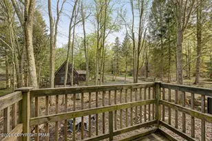 8 Button Wood Rd, Lake Harmony, PA 18624 - Photo 47