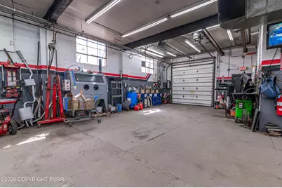  2227 N 3rd Avenue, Whitehall, PA 18052 - Photo 13