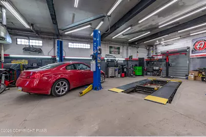  2227 N 3rd Avenue, Whitehall, PA 18052 - Photo 15