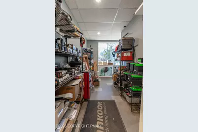  2227 N 3rd Avenue, Whitehall, PA 18052 - Photo 9