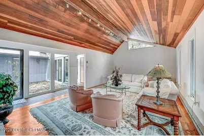  5176 Pioneer Trail Trail, Pocono Pines, PA 18350 - Photo 9