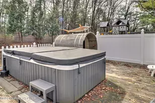 316 White Pine Dr, Stroudsburg, PA 18360 - Photo 5