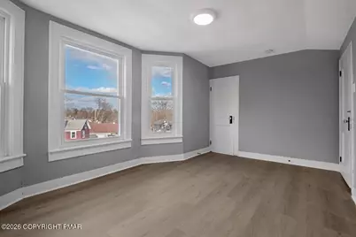  147 N 9th Street #APT 204, Stroudsburg, PA 18360 - Photo 7