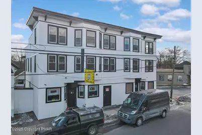  147 N 9th Street #APT 204, Stroudsburg, PA 18360 - Photo 3