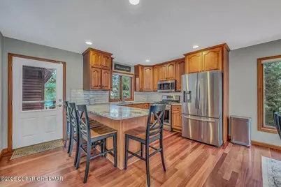  23 Kent Clarke Road, Lake Harmony, PA 18624 - Photo 9