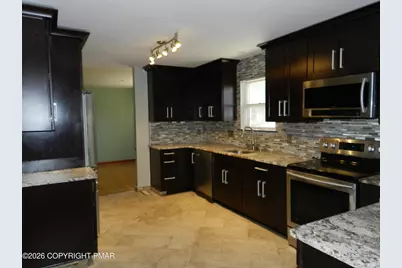  1055 Pine Tree Drive, Slatington, PA 18080 - Photo 7