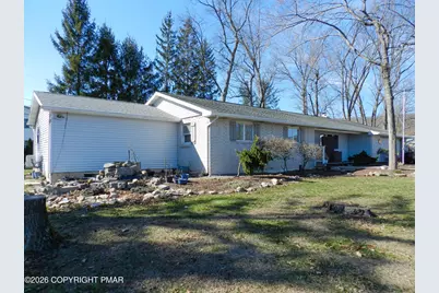  1055 Pine Tree Drive, Slatington, PA 18080 - Photo 3