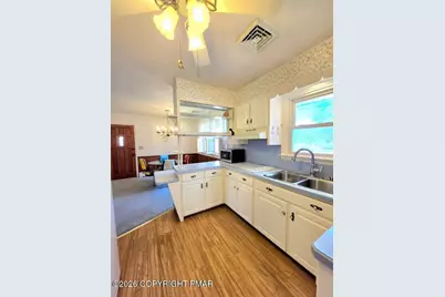  947 N Warren Street, Pottstown, PA 19464 - Photo 17