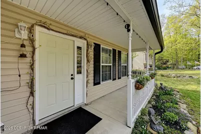  135 Acorn Lane, Kunkletown, PA 18058 - Photo 7