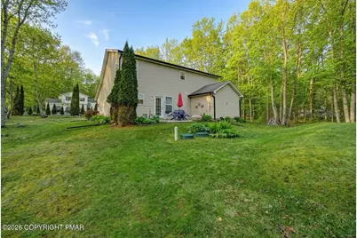  135 Acorn Lane, Kunkletown, PA 18058 - Photo 5