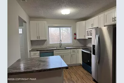  35 Brookeville Terrace, Mount Pocono, PA 18344 - Photo 3