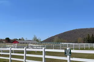 8 Kickapoo Dr, Hazle Township, PA 18202 - Photo 119