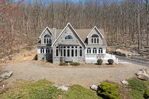 8 Kickapoo Dr, Hazle Township, PA 18202 - Photo 121