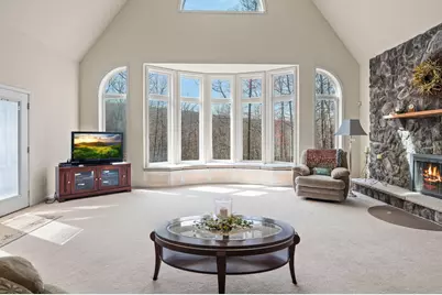  8 Kickapoo Drive, Hazle Township, PA 18202 - Photo 17