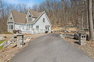 8 Kickapoo Dr, Hazle Township, PA 18202 - Photo 69