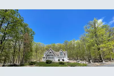  8 Kickapoo Drive, Hazle Township, PA 18202 - Photo 1