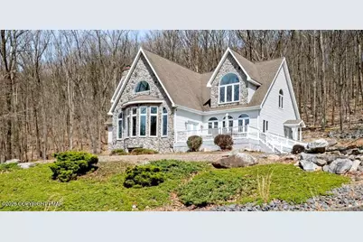  8 Kickapoo Drive, Hazle Township, PA 18202 - Photo 3