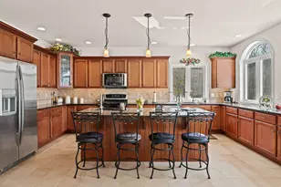 8 Kickapoo Dr, Hazle Township, PA 18202 - Photo 9