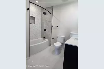  48 W Division Street, Hanover Township, PA 18706 - Photo 15