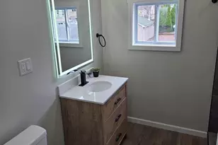 48 W Division St, Hanover Township, PA 18706 - Photo 23