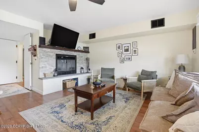  29 Midlake Drive # 202E, Lake Harmony, PA 18624 - Photo 11