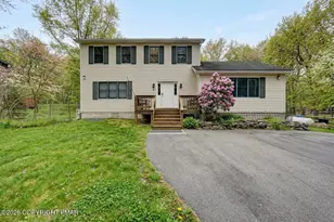 154 Bishop Cir, Albrightsville, PA 18210 - Photo 1