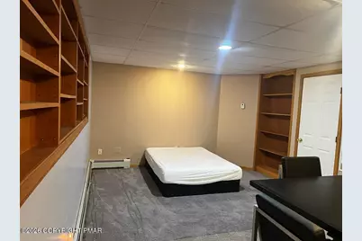  370 Andrews Circle, Stroudsburg, PA 18360 - Photo 9