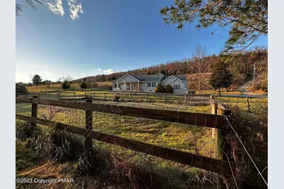  113 Fair Hills Lane, Kunkletown, PA 18058 - Photo 3