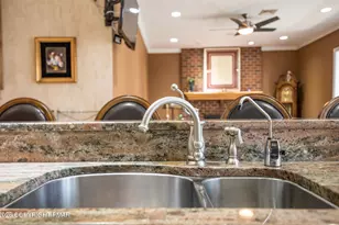 195 Great Bear Way Rd, East Stroudsburg, PA 18302 - Photo 17