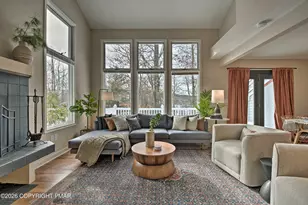 9 Beachwood Ct, Lake Harmony, PA 18624 - Photo 1