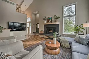 9 Beachwood Ct, Lake Harmony, PA 18624 - Photo 5