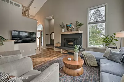  9 Beachwood Court, Lake Harmony, PA 18624 - Photo 5