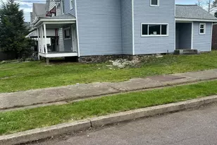 274 Ridge St, Hanover Township, PA 18706 - Photo 3