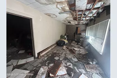  216 E Main Street, Glen Lyon, PA 18617 - Photo 9