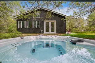 586 Scenic Dr, Albrightsville, PA 18210 - Photo 3