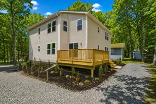 8585 Periwinkle Dr, Tobyhanna, PA 18466 - Photo 35