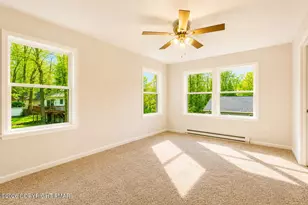8585 Periwinkle Dr, Tobyhanna, PA 18466 - Photo 21