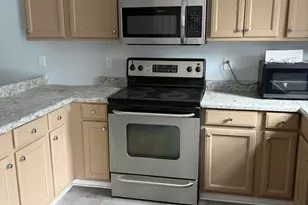 12 Garden St, Stroudsburg, PA 18360 - Photo 5