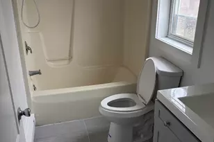 12 Garden St, Stroudsburg, PA 18360 - Photo 7