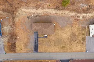 225 Swan Ct, East Stroudsburg, PA 18302 - Photo 33