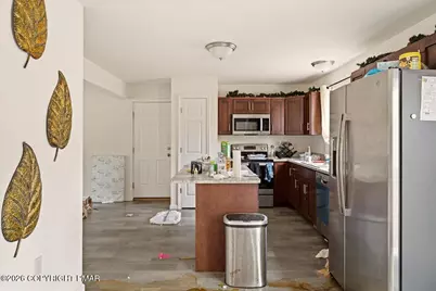  225 Swan Court, East Stroudsburg, PA 18302 - Photo 7