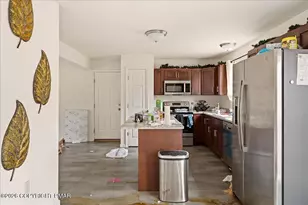 225 Swan Ct, East Stroudsburg, PA 18302 - Photo 7