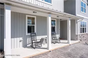 106 Lumbermill Ln, Stroudsburg, PA 18360 - Photo 41