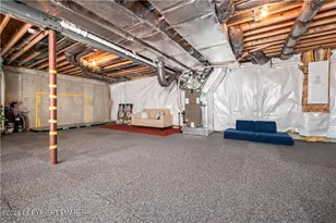 106 Lumbermill Ln, Stroudsburg, PA 18360 - Photo 47