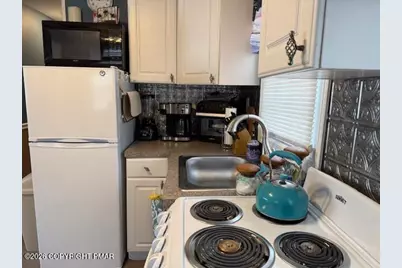  192 Cartwright Road, Blakeslee, PA 18610 - Photo 9