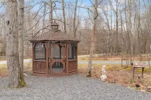 187 Choctaw Dr, Pocono Lake, PA 18347 - Photo 61