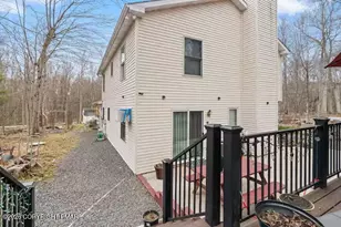 187 Choctaw Dr, Pocono Lake, PA 18347 - Photo 53