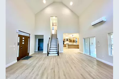  1109 N Rocky Mountain Drive, Effort, PA 18330 - Photo 5